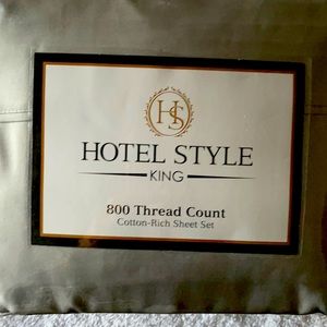 New Hotel Style King size sheets. 800 thread count